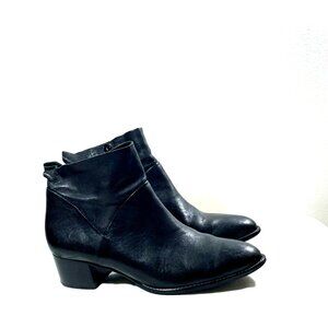 Paul Green Genuine Leather Tapered Toe Ankle Boots